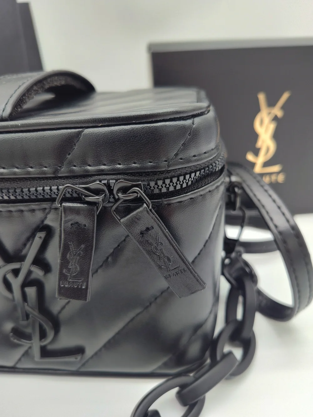 YSL BEAUTÉ Noir Vanity Prestige Black Crossbody Cosmetic Train Case NIB GWP